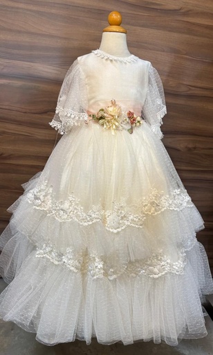 [0006959] VESTIDO DESMONTABLE PRESENTACION